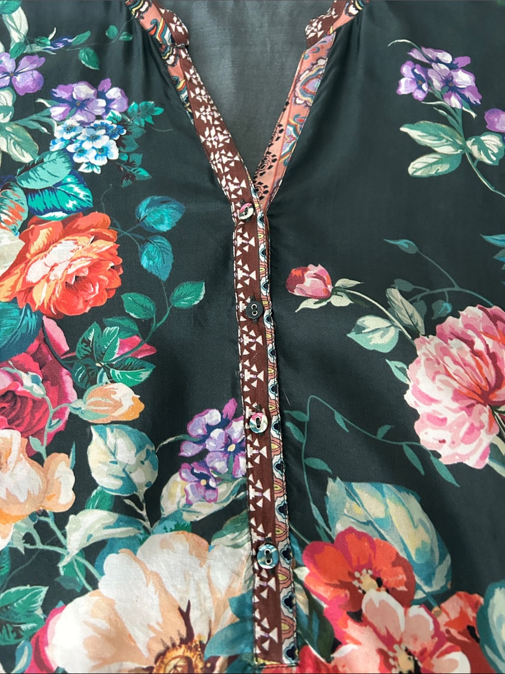 Johnny Was Black Floral V-Neck Tunic Top - Picture 4 of 7